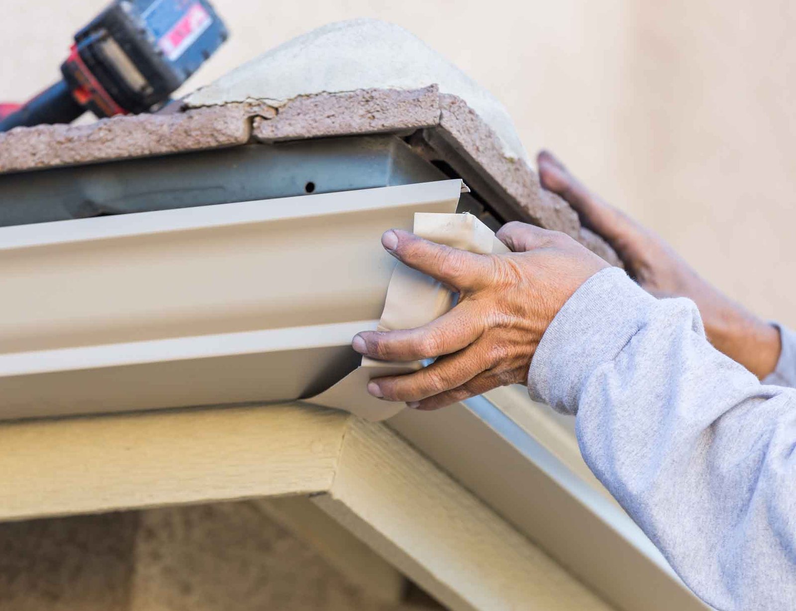 Preventing Gutter Clogs