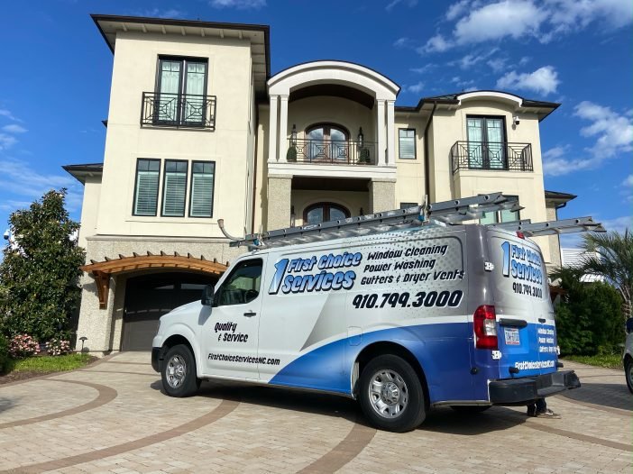 Roof Cleaning Service Provider